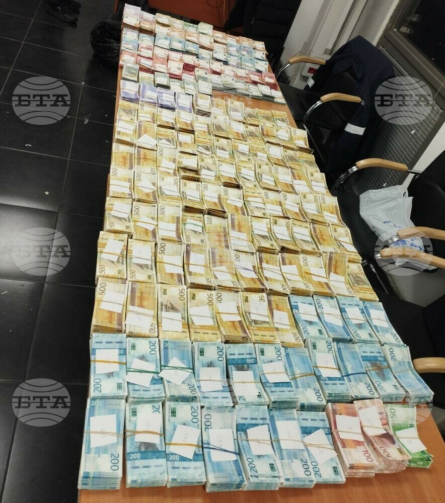 Undeclared Currency Worth BGN 2 Mln Seized at Bulgarian-Turkish Border