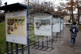 Една млада столица пътува по света - изложба