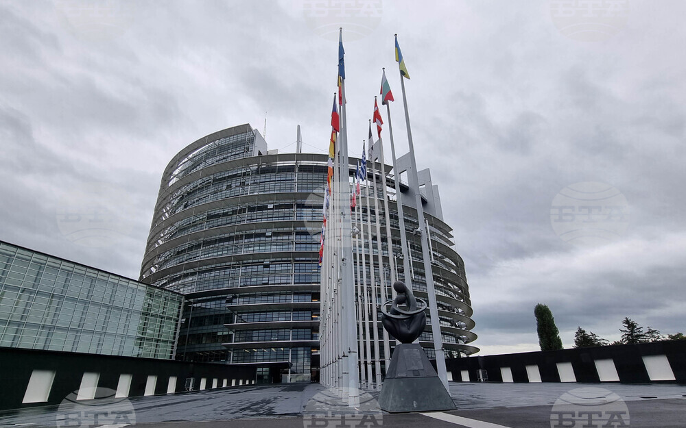 Роберта Мецола изрази подкрепа за Гренландия и разкритикува наказателните мита на САЩ спрямо европейски държави