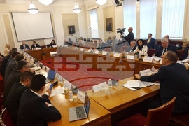 Парламент - Комисия по икономическа политика и иновации - заседание