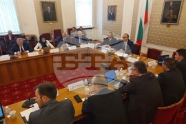 Парламент - Комисия по икономическа политика и иновации - заседание