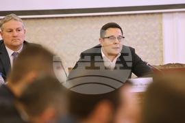 Парламент - Комисия по икономическа политика и иновации - заседание