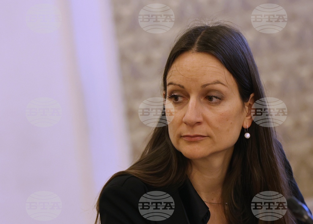 Парламент - Комисия по икономическа политика и иновации - заседание