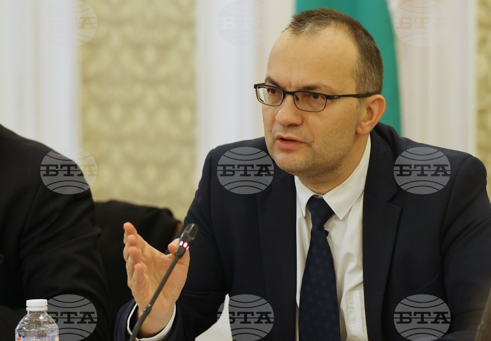 Парламент - Комисия по икономическа политика и иновации - заседание