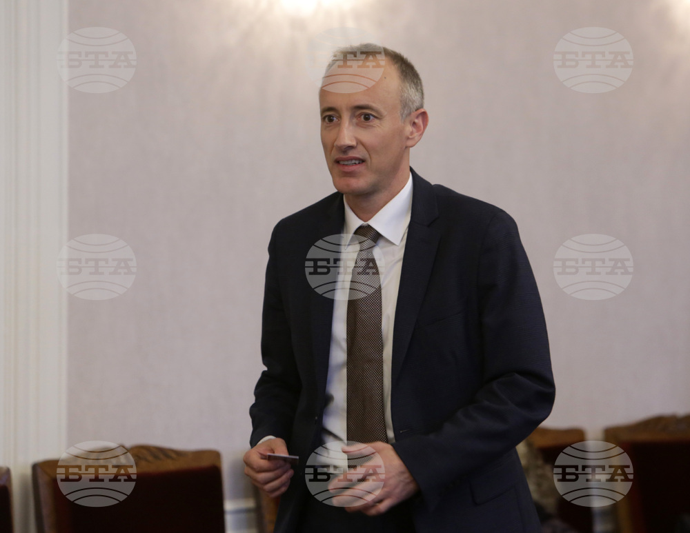 Парламент - Комисия по образованието и науката