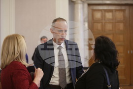 Парламент - Комисия по образованието и науката