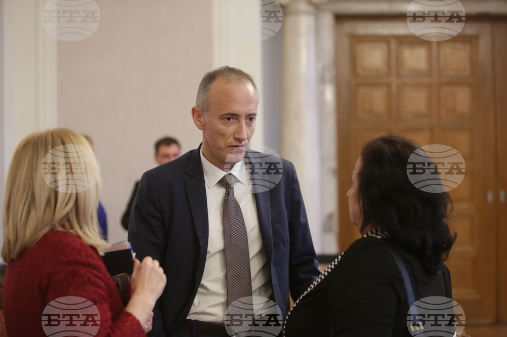 Парламент - Комисия по образованието и науката