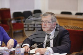 Парламент - Комисия по образованието и науката