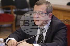 Парламент - Комисия по образованието и науката