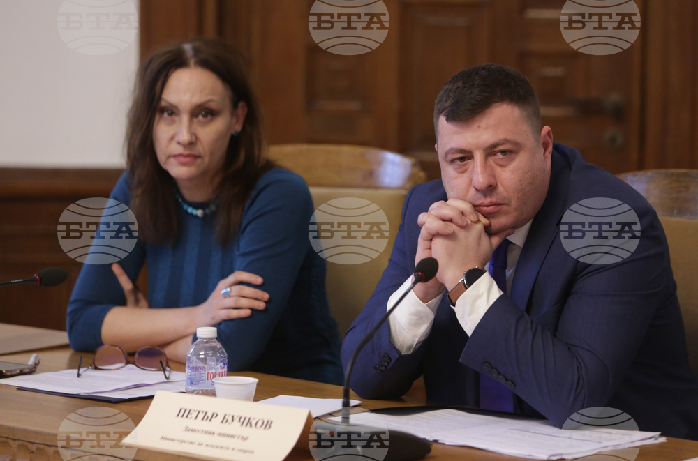 Парламент - Комисия по въпросите на децата, младежта и спорта