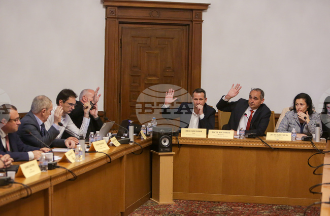 Парламент - Комисия по земеделието, храните и горите