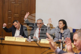 Парламент - Комисия по земеделието, храните и горите