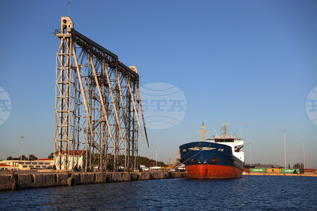 Българските туристи са сред най-многобройните в Александруполис, обяви кметът на града