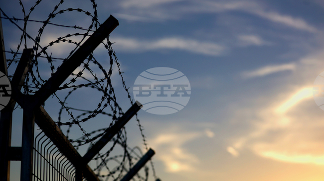 „Отблъскванията“ на мигранти продължават да се прилагат широко по външните граници на ЕС, включително по границата България – Турция, сочи доклад 