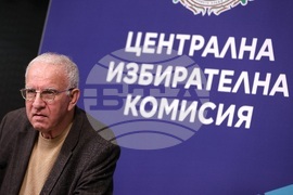 Централна избирателна комисия - брифинг - Цветозар Томов