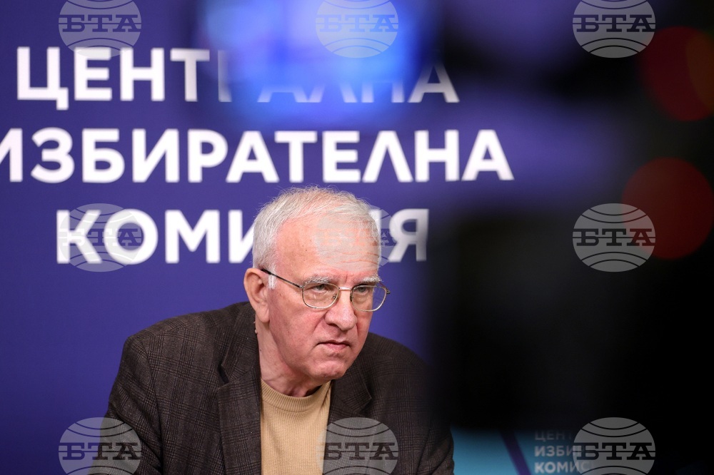 Централна избирателна комисия - брифинг - Цветозар Томов