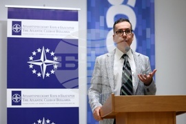 Атлантически клуб - Diplomacy & Journalism