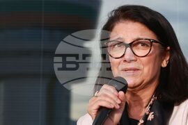 Авиокомпания "Fly2Sky" - пътнически самолет - Airbus A320