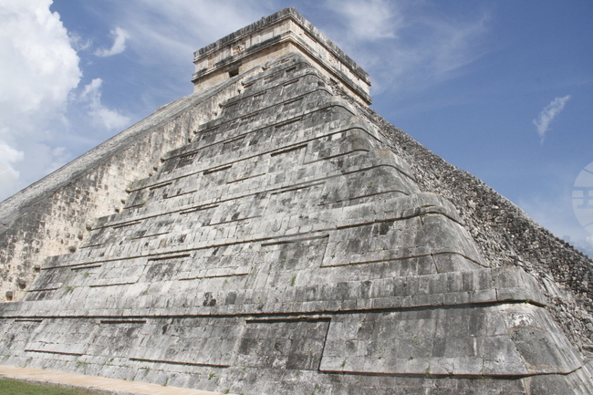 Най-голямата структура на маите е била космограма, показава ново проучване