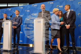 Франция - Страсбург - ЕП - Манфред Вебер - Питър Мадяр