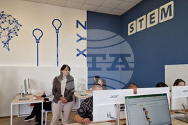 Самоков - Профилирана гимназия "Константин Фотинов" - СТЕМ кабинети - откриване