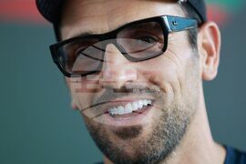 Никос Вертис - посрещане