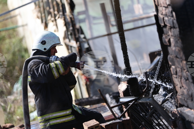 Потушени са 51 пожара в страната за изминалото денонощие; жена е загинала 