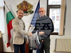 Министър Христов обсъди с кметове актуалните енергийни програми 