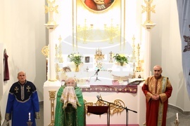 Арменска църква „Света Богородица" - служба