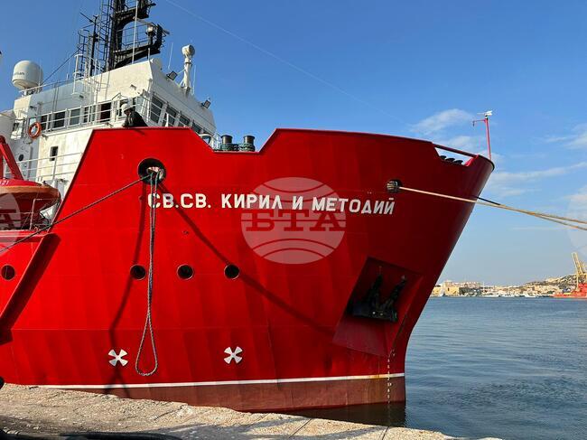 НИК 421 ще отплава за своята четвърта антарктическа експедиция