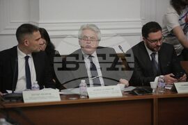 Парламент - Комисия за контрол над службите за сигурност, прилагането и използването на специалните разузнавателни средства и достъпа до данните по Закона за електронните съобщения