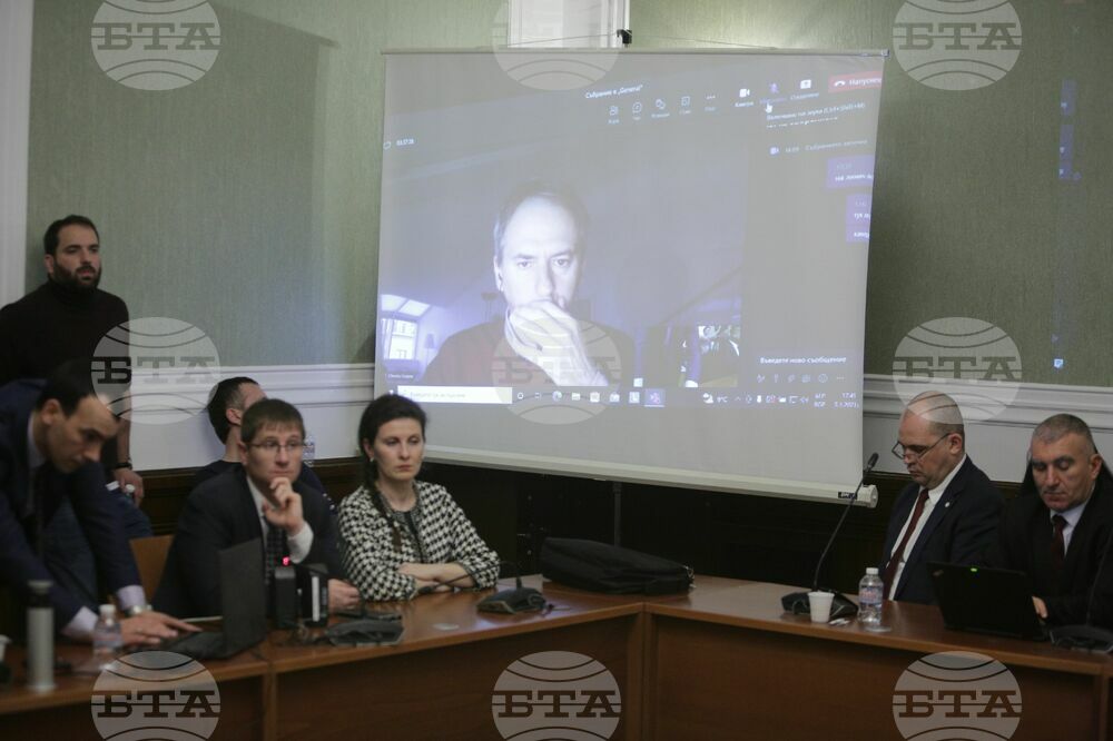 Парламент - Комисия за контрол над службите за сигурност, прилагането и използването на специалните разузнавателни средства и достъпа до данните по Закона за електронните съобщения