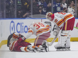 Flames Canucks Hockey