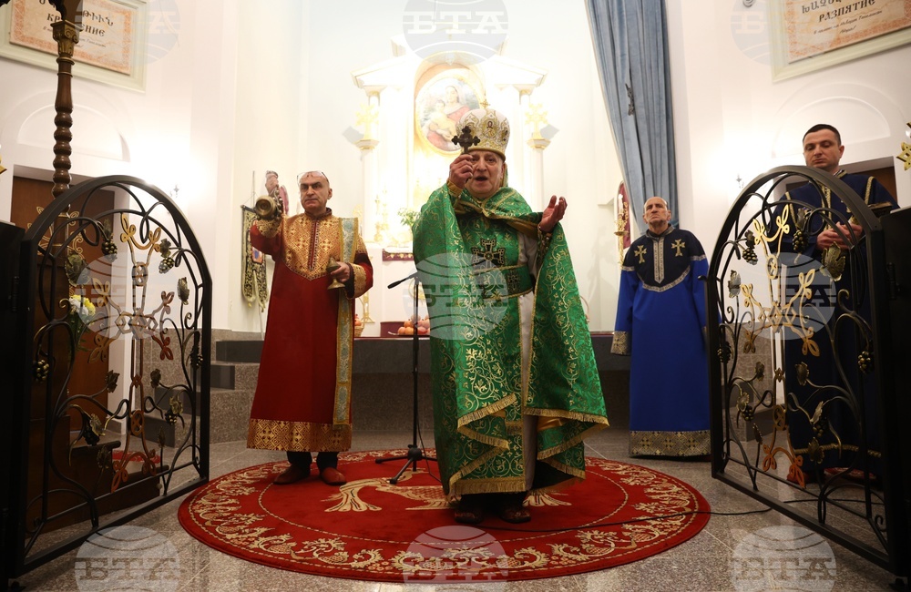 Арменска църква "Света Богородица" - Бъдни вечер - богослужение