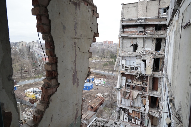 Възможно ли е коледно примирие между войските на Москва и Киев - коментари от руски и украински медии