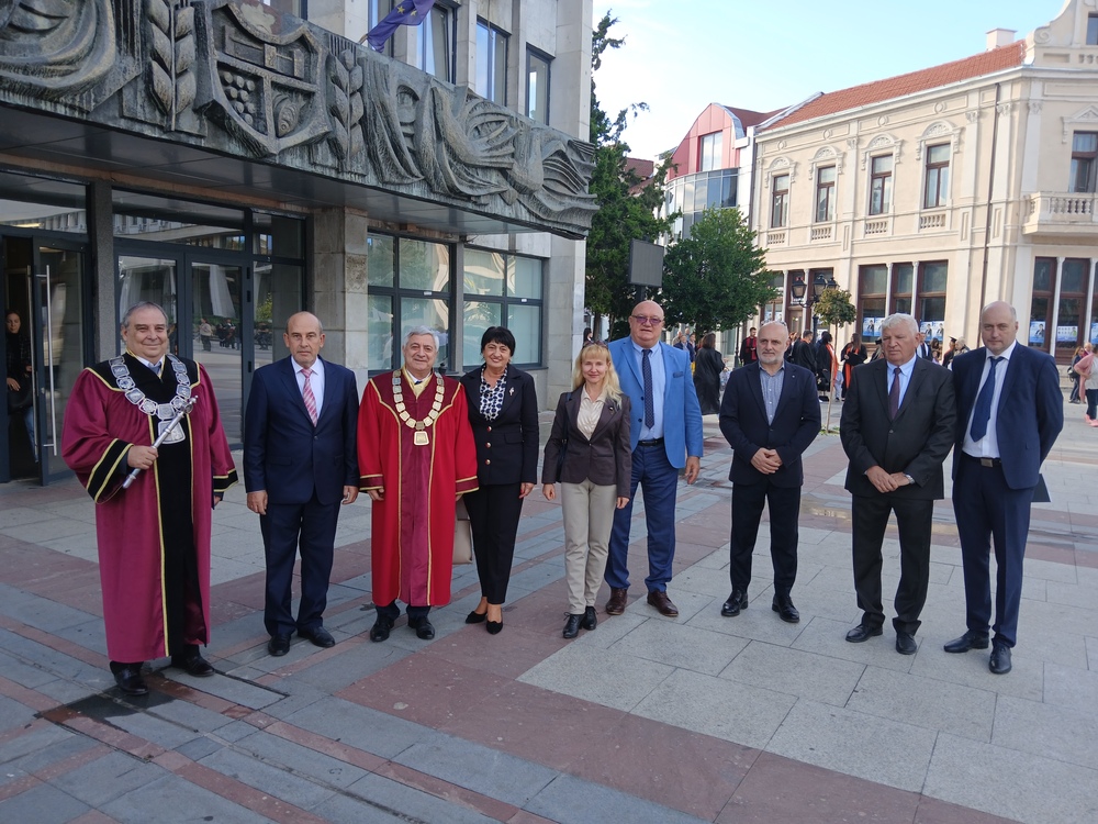 Община Видин: Дипломиране на абсолвентите от Випуск 2024 на Видинския филиал на РУ „А. Кънчев“ 