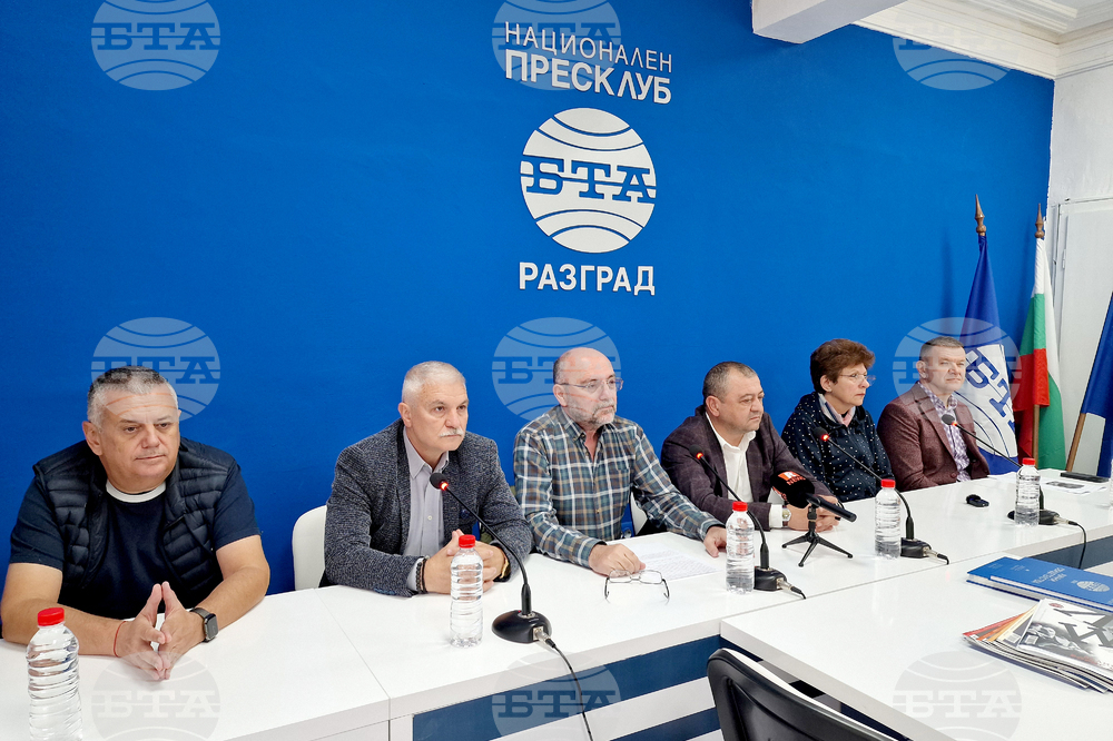Разград - общински съветници - пресконференция