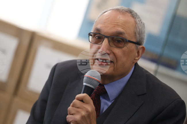 Предложения за ролята на изкуствения интелект в образованието изложи Иван Костов в отворено писмо до министъра на образованието и науката Красимир Вълчев