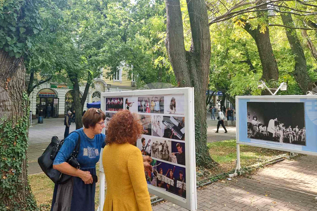 Стара Загора - Национално училище за музикални и сценични изкуства - годишнина - изложба
