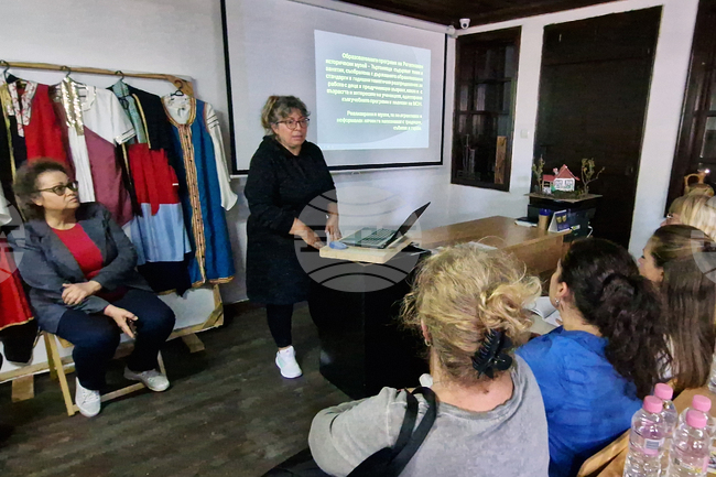 Търговище - образователни програми в музея - представяне