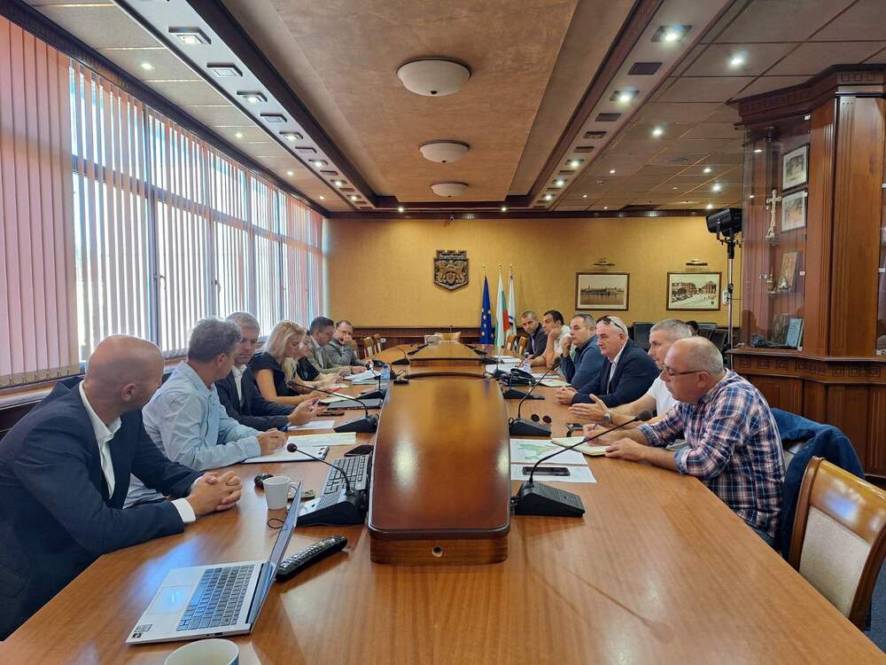 Община Варна: На 11 октомври затварят за асфалтиране ул. „Арх. Манол Йорданов“