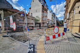  Бургас - улица - ремонт