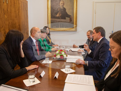 Снимка: Президентство