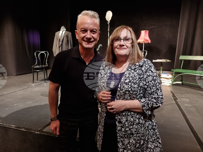  Русе - фестивал „Есенни театрални срещи“ - поетите Маргарита Петкова и Добромир Банев