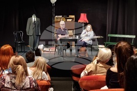 Русе – фестивал „Есенни театрални срещи“ – поетите Маргарита Петкова и Добромир Банев