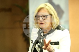 УНСС - публична лекция - Андреа Икич-Бьом