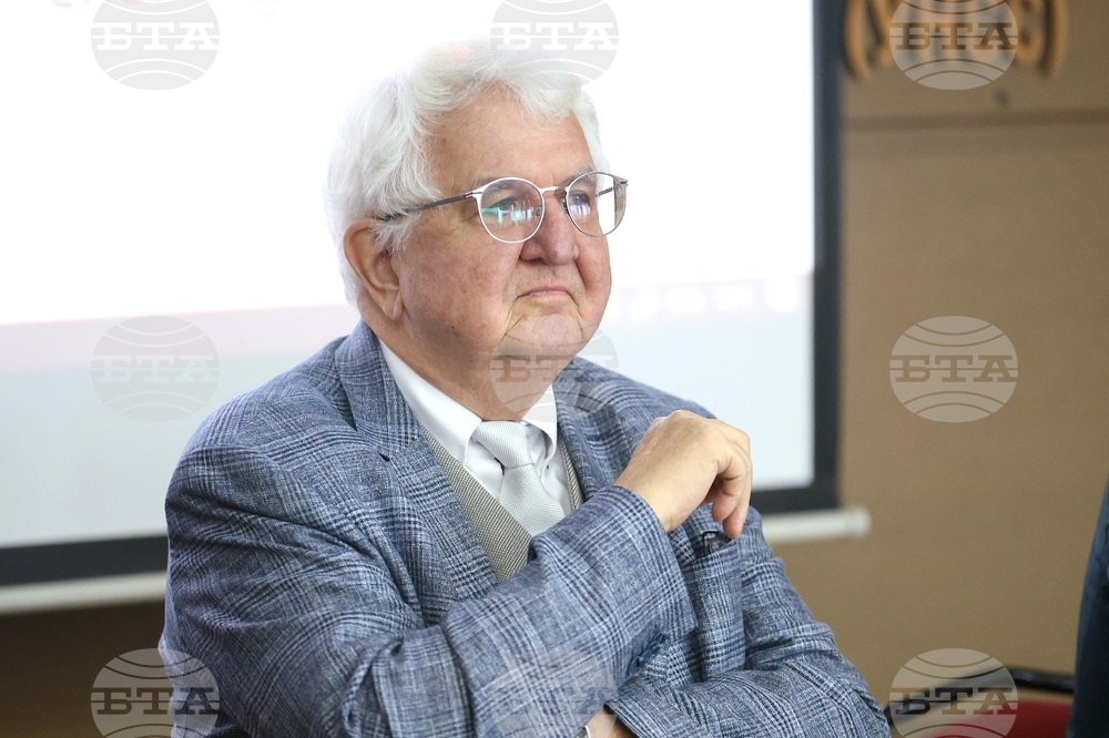 УНСС - публична лекция - Роберт Холцман