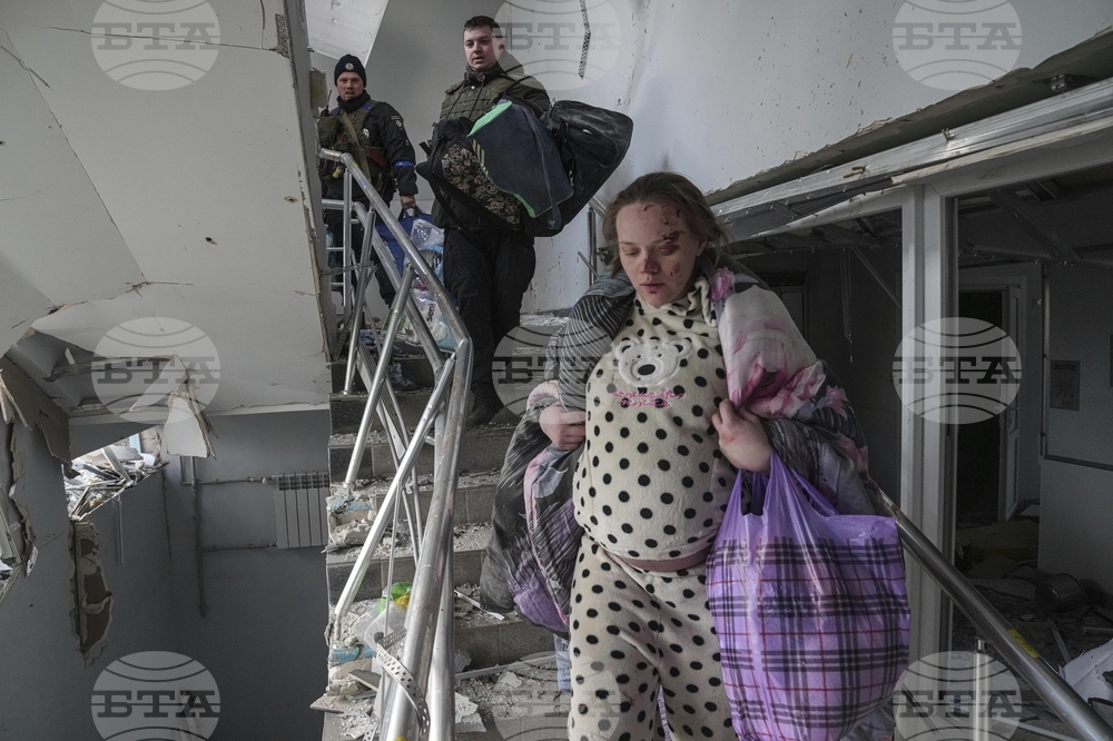 Руският обстрел на детска болница в Мариупол е нехуманно и грозно действие, заяви френското правителство