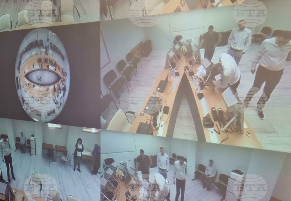 Министерство на електронното управление - изграждане на софтуера - машини за гласуване