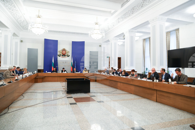 Националният съвет за тристранно сътрудничество не постигна съгласие за минималната работна заплата за следващата година